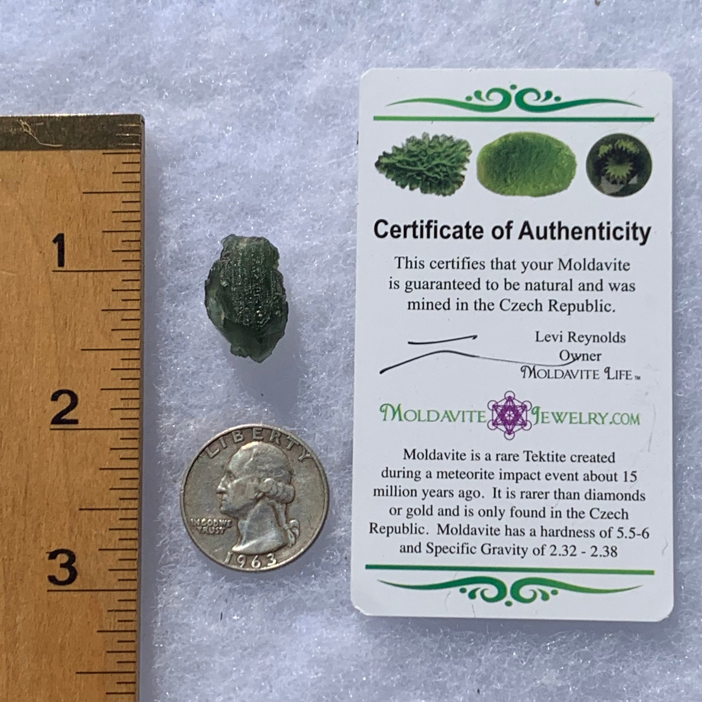 Moldavite 2.63 grams M1374-Moldavite Life