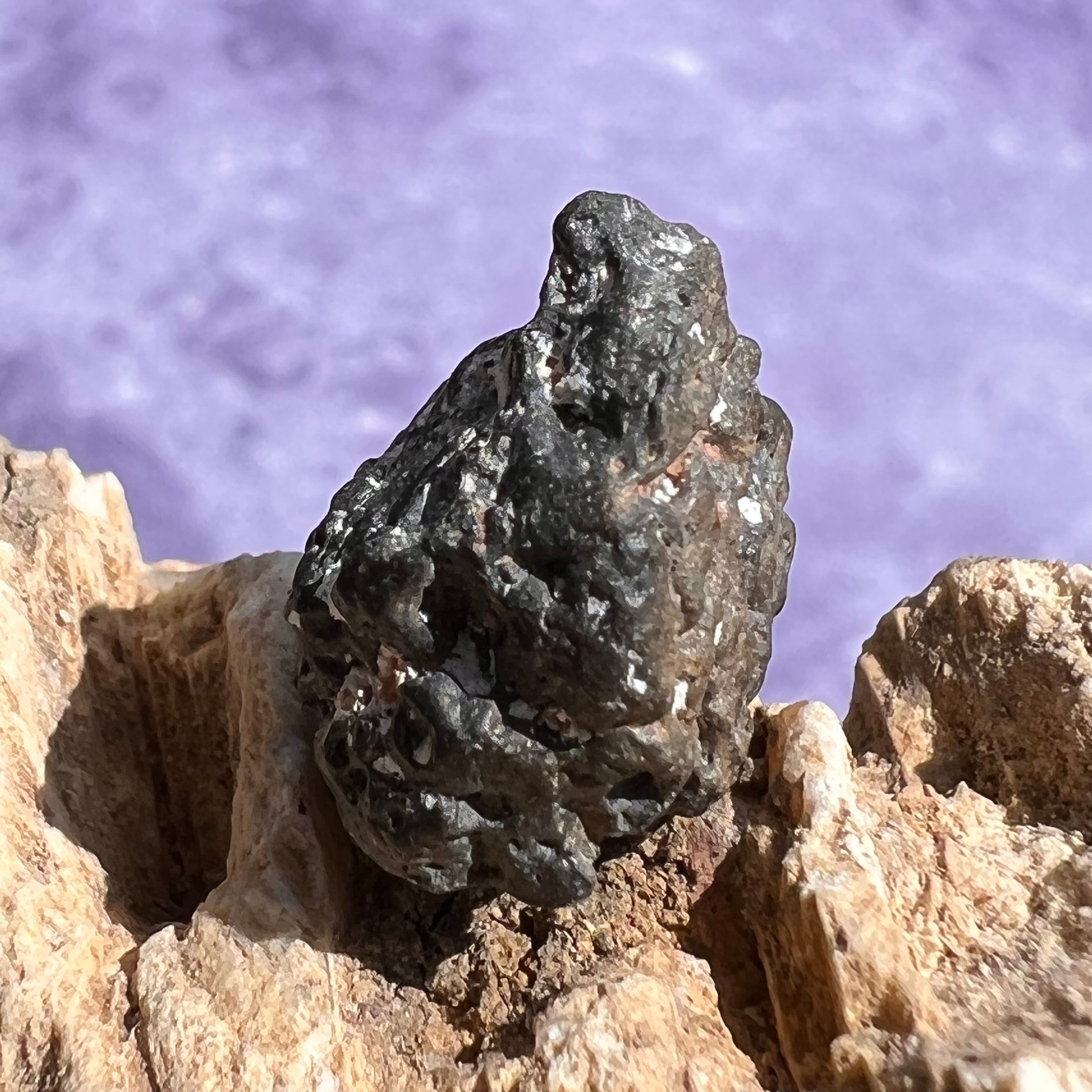 Lunar Meteorite feldspathic melt breccia Lunite | moldavitejewelry.com