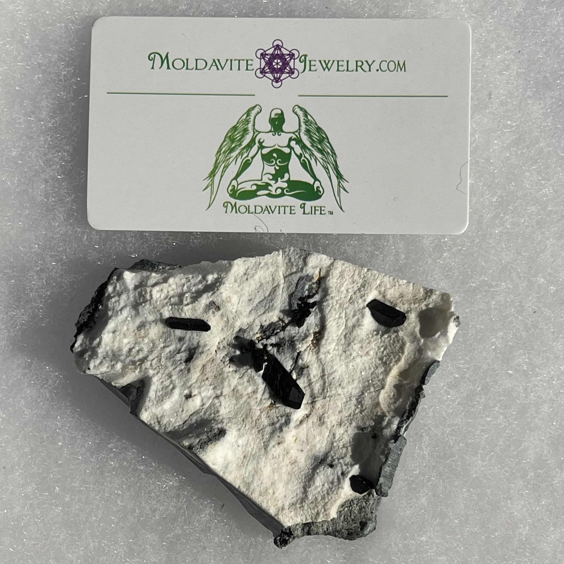 Neptunite, Natrolite, & Crossite-Moldavite Life
