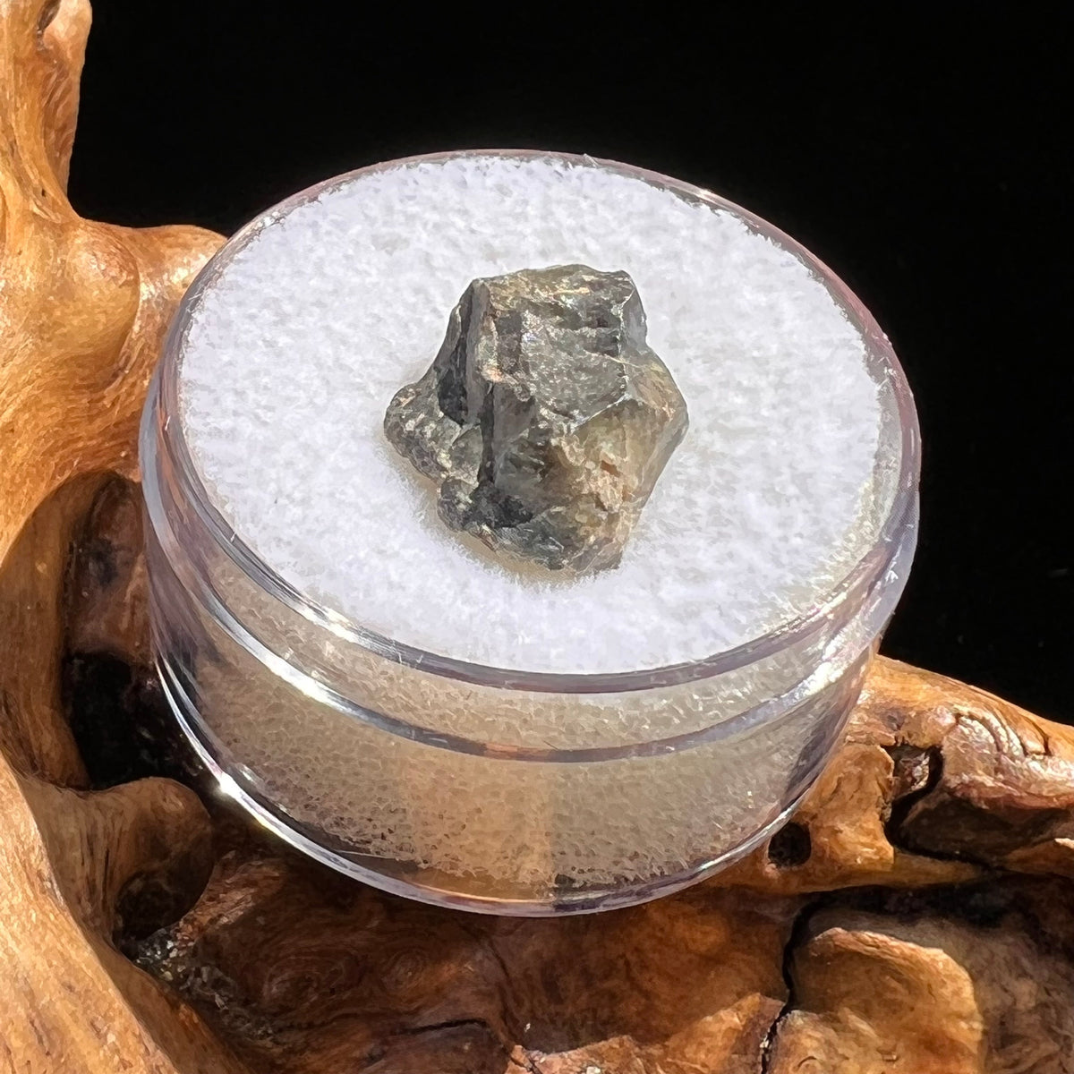 Tatahouine Meteorite 1.3 grams #70-Moldavite Life