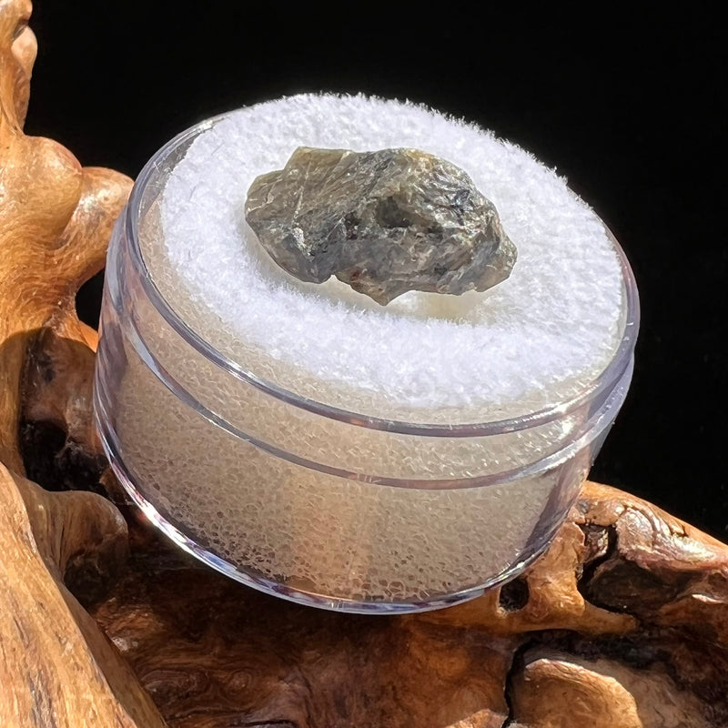 Tatahouine Meteorite 1.3 grams #73-Moldavite Life