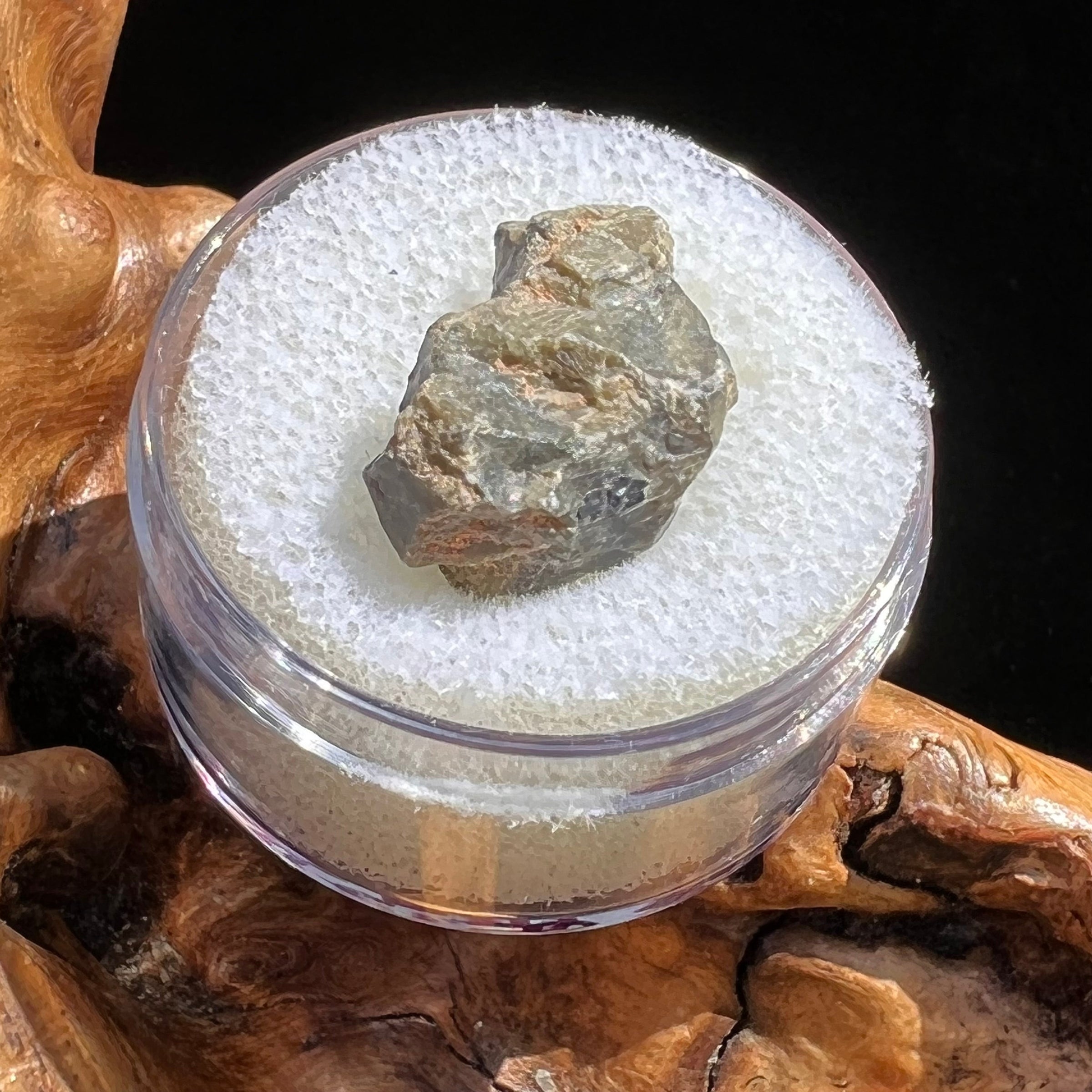 Tatahouine Meteorite 1.8 grams #68-Moldavite Life