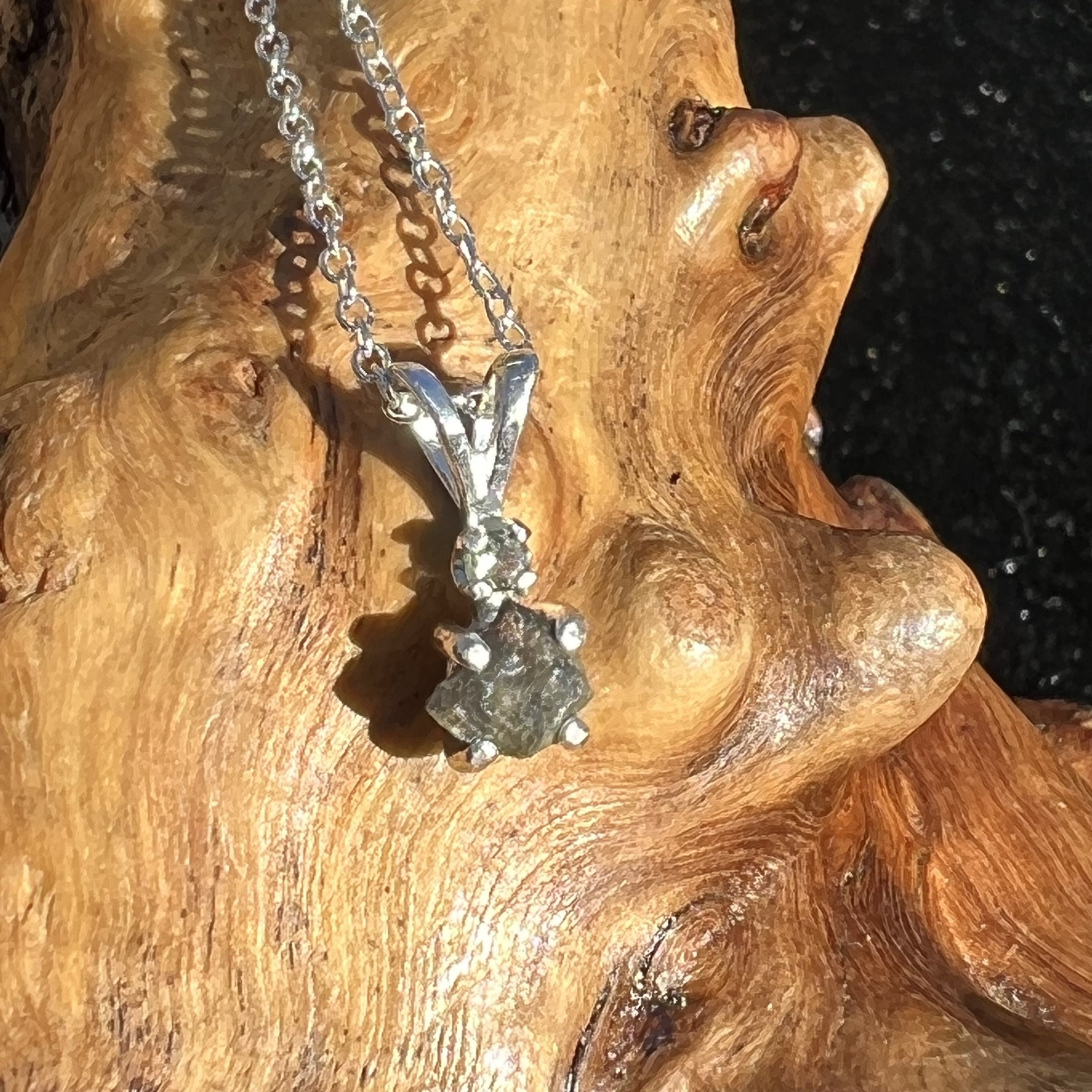 Tatahouine Meteorite Moldavite Necklace Silver 20021-Moldavite Life