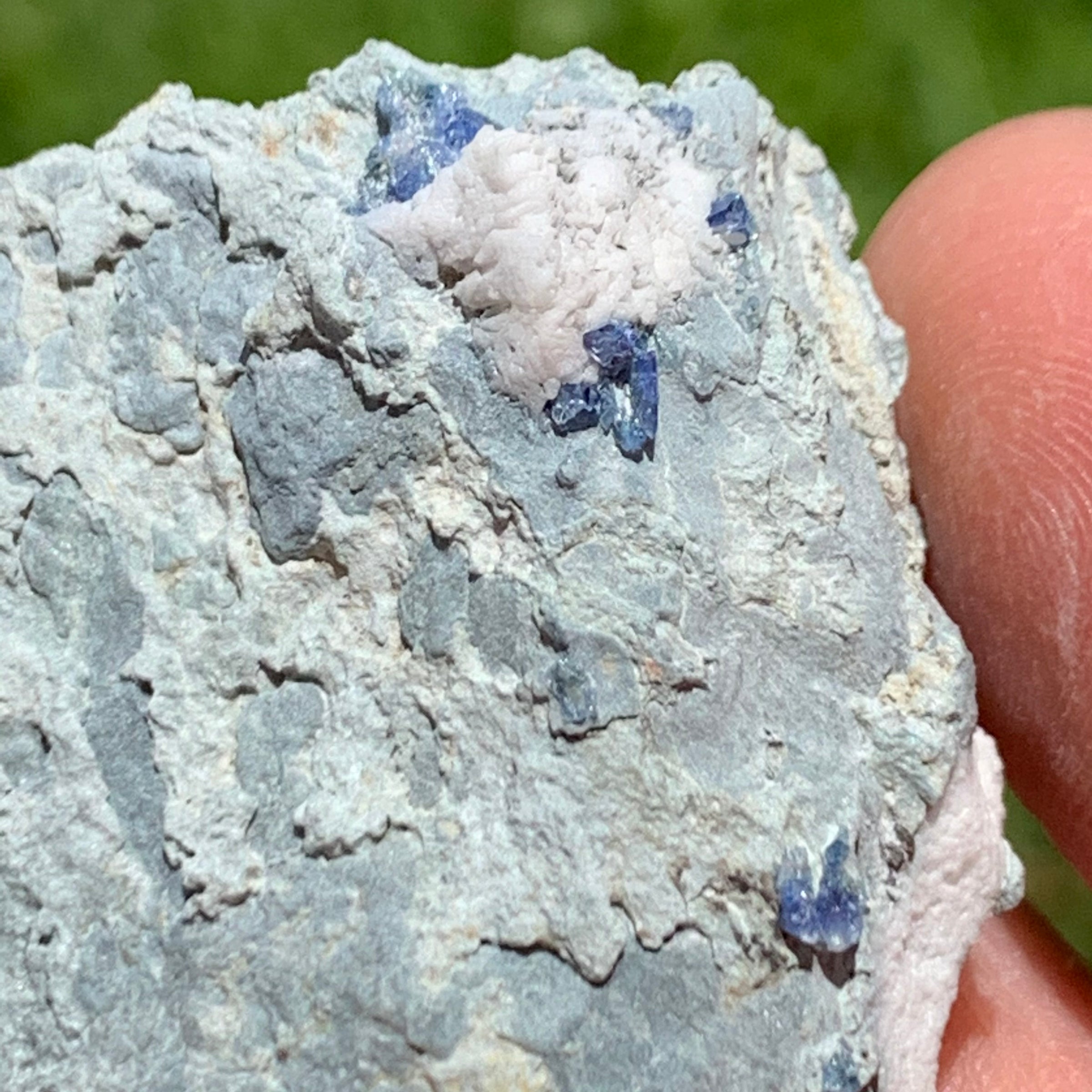 Benitoite, Natrolite, Joaquinite, & Crossite