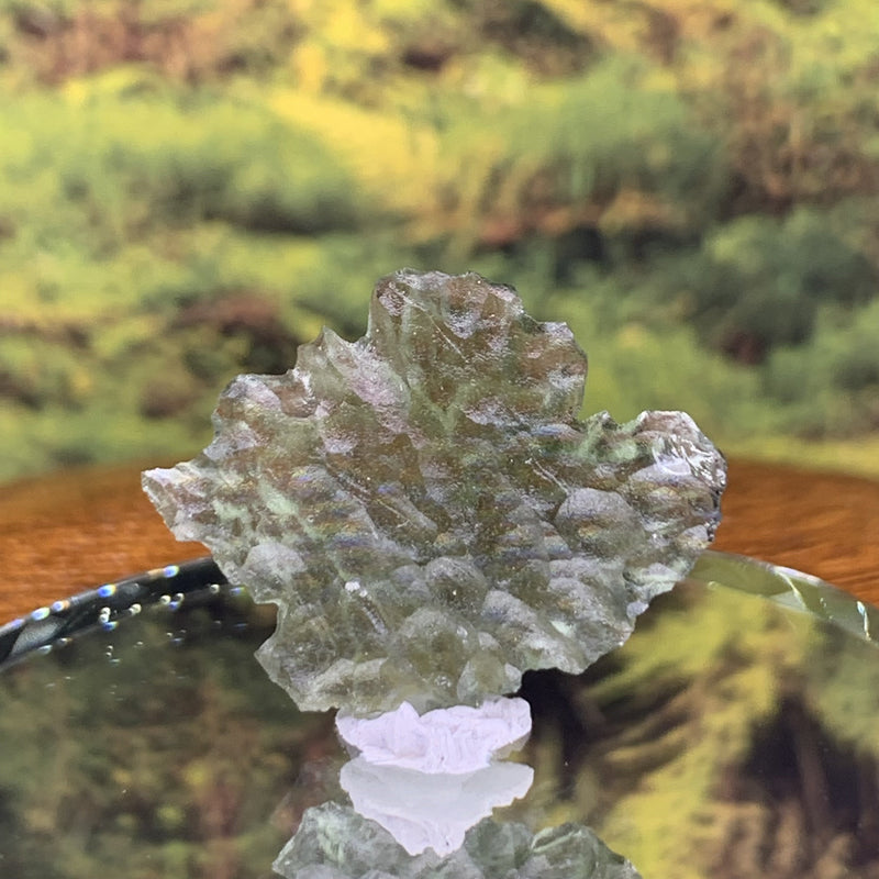 Besednice Moldavite Genuine Certified 1.0 gram BM331-Moldavite Life