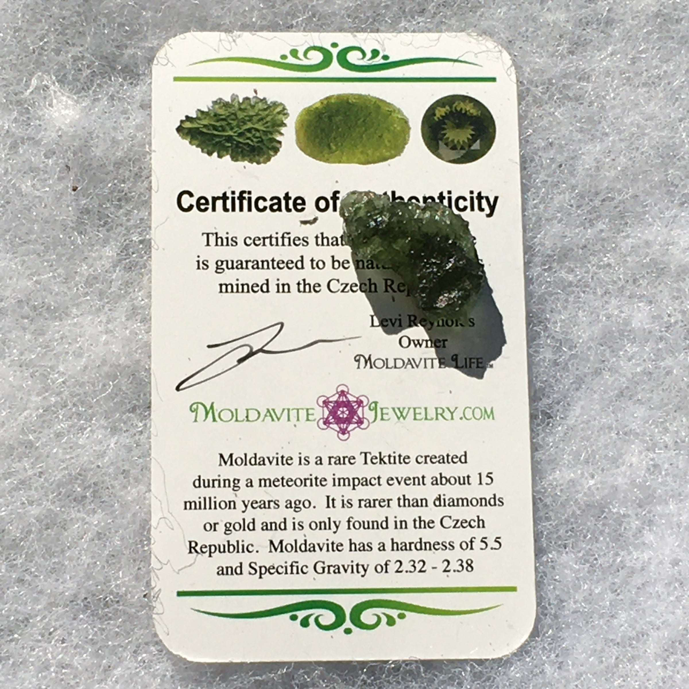 Genuine Moldavite 1.9 grams-Moldavite Life