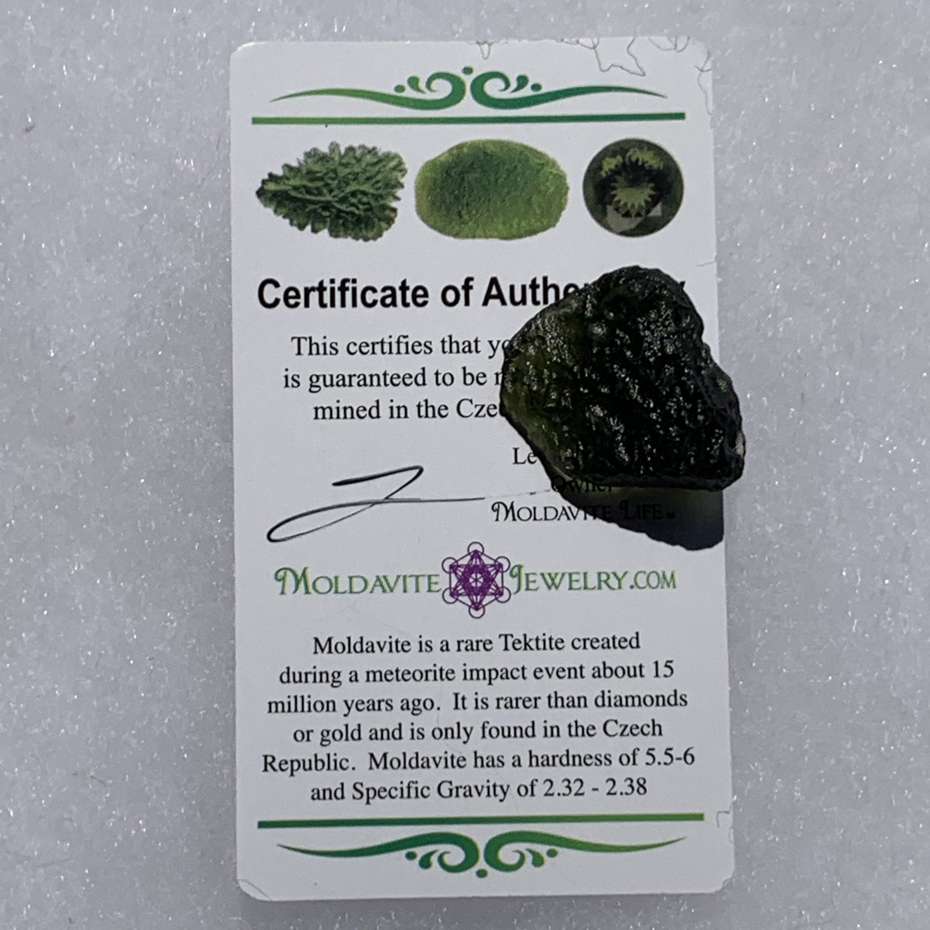 Natural Czech moldavite fashion from locality CHLUM , found in 2021, 2.57 grams, 18x14x10 mm, lighter apple green color